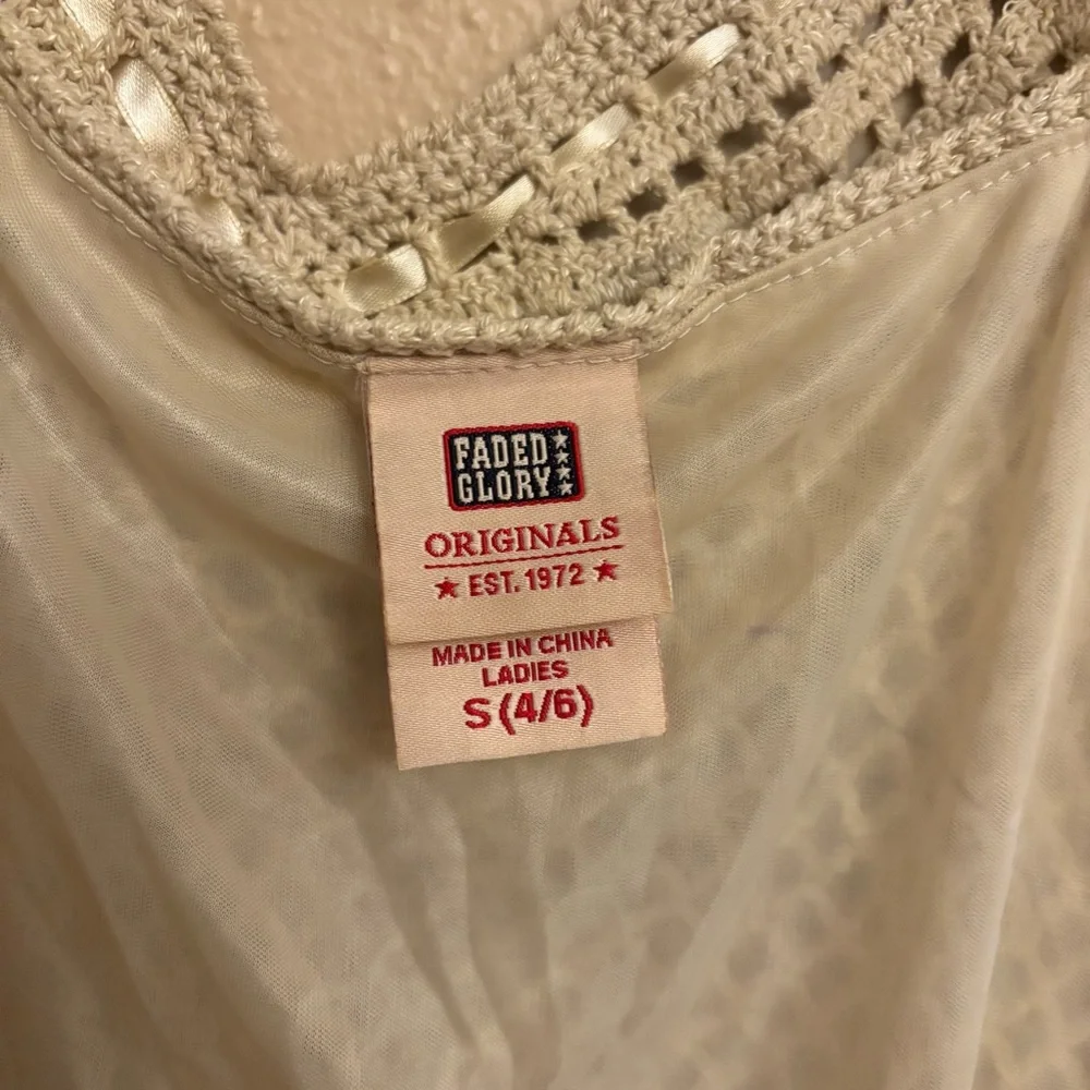 Faded Glory Crochet Cami - Picture 11 of 11